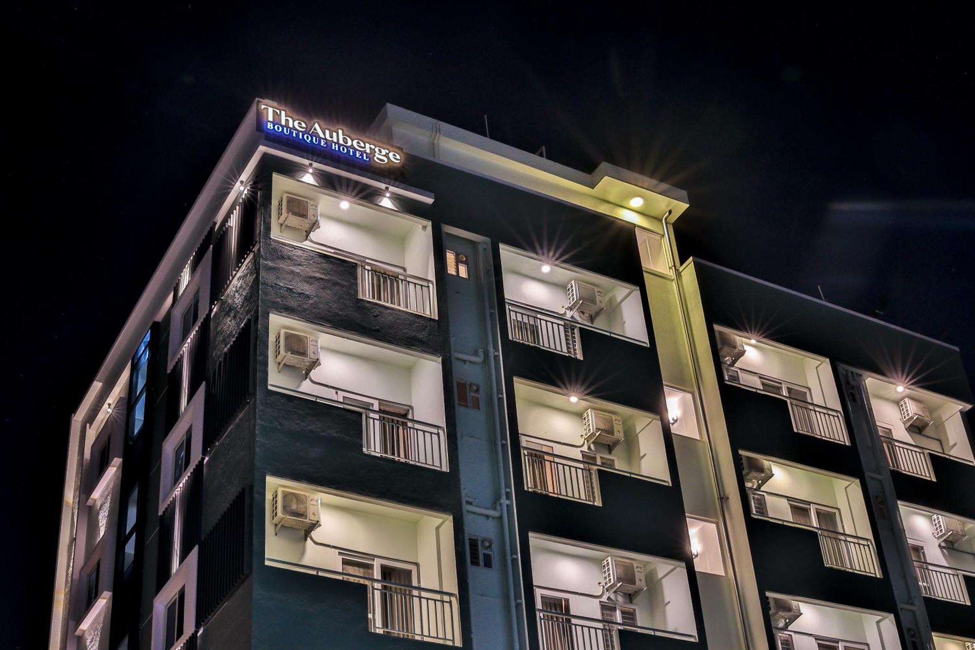 The Auberge Boutique Hotel - Manyata Tech Park Бангалор Екстериор снимка