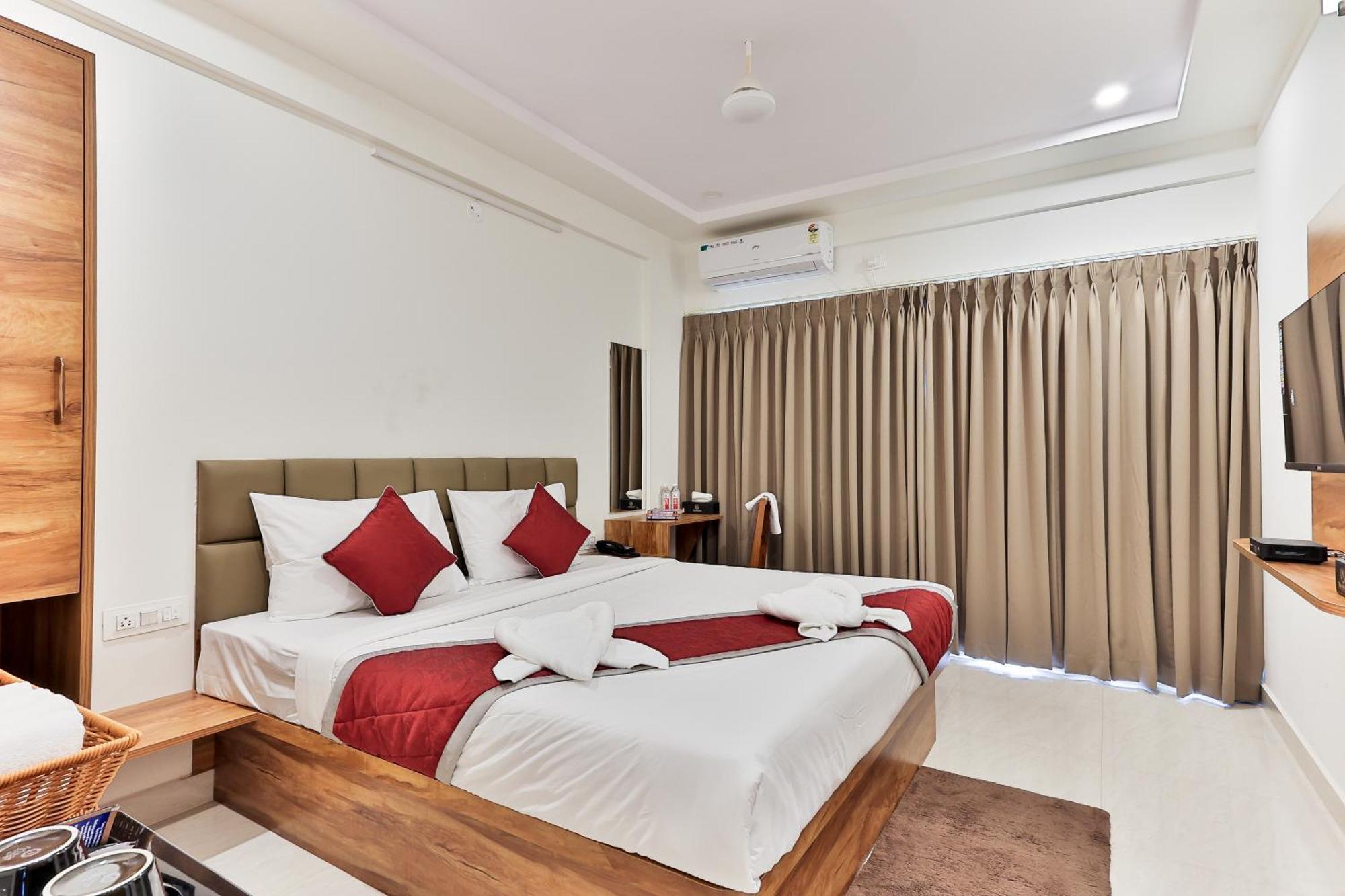 The Auberge Boutique Hotel - Manyata Tech Park Бангалор Екстериор снимка