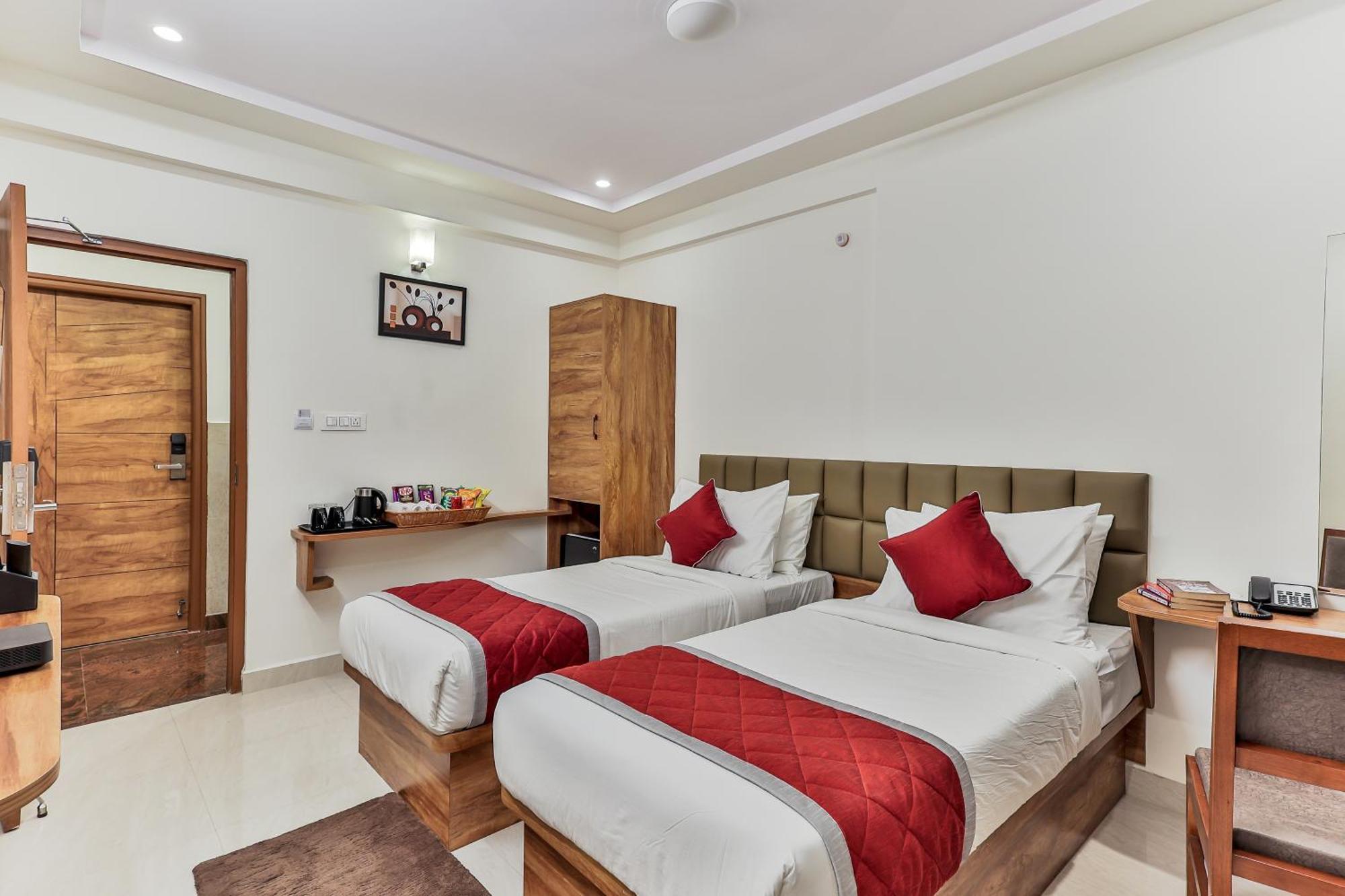 The Auberge Boutique Hotel - Manyata Tech Park Бангалор Екстериор снимка