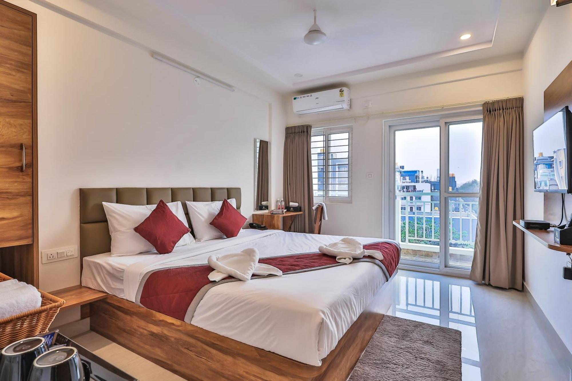 The Auberge Boutique Hotel - Manyata Tech Park Бангалор Екстериор снимка
